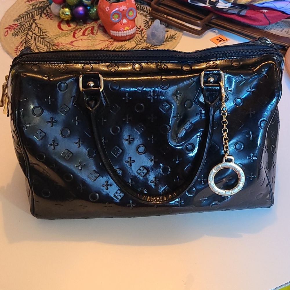 Invece Italian leather bag